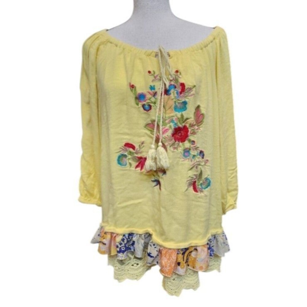 Calessa Boho Embroidered Layered Top Size 2X Yellow Tassel Ties